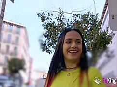 Posh Colombian babe explores Madrid's spots, then gets fucked outdoors