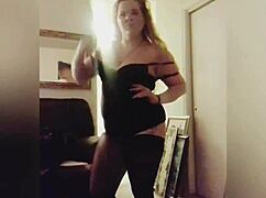 Girlfriend whore teases ass in lingerie