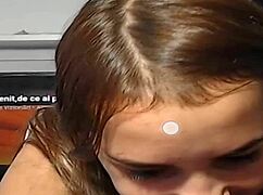 Webcam Girl 19 Performs Live