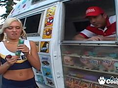 Cheerleader Kacey Jordan Wraps Her Lips Around The Cream Man's Ding Dong