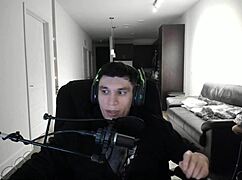 Join the scuffed webcam orgy with scarlet, joycgee, bertycuss, and jenna part 2