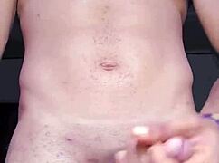 light skinned nigerian guy with big dick wanks hard and humps 😍