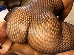 i fuck and suck a big black dick