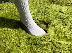 i share my barefoot feet adventures in daily life