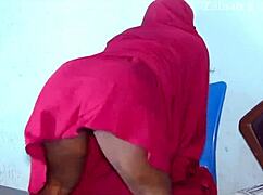 Zainab Blacka - Hijab Milf Homemade Porn Video Compilation 2