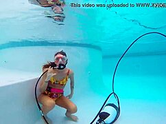 katya nakolkina shows perfect ass underwater!