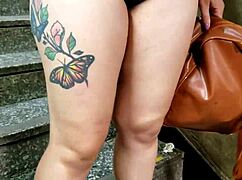 feeling so free as she shows off her big ass without any fear