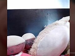 Big boobs bounce on webcam show