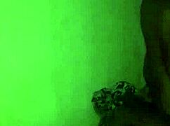 meu cunhado invadiu meu quarto pra me comer