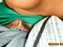 Indian Desi Punjabi VIP Callgirl Fucked By VIP Client In Delhi