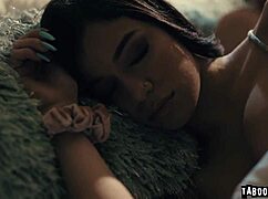 Ricky spanish thrust savannah sixx tight wet pussy like spreadeagle