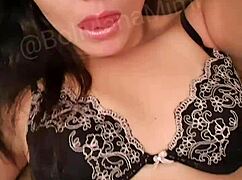 mimi's little pussy in hot masturbation session 😍