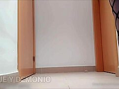 i squirt hard masturbating over my boss’s thick cock