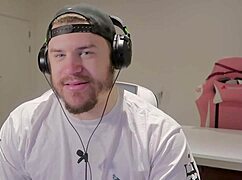 I took down Tsunade and fucked her in wild 3some