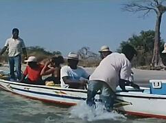 Have you seen Indian actress Kitu Gidwani topless in French film Black?