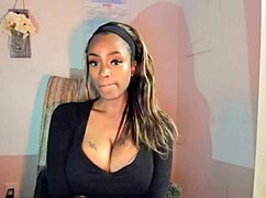 tattooed milf with big tits fucks her pussy 😈