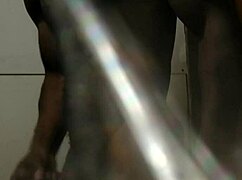 Voyeur Spying on Exposed Pussy Intensely