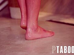 Hey Raul Costa, feel the water on my skin while I take it in anal with Zlata Shine?