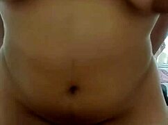 hermosa chica universitaria adora recibir por el culo en lencería sexy