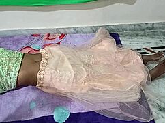 Wife gets anal in bedroom with husband watching