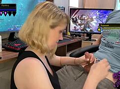 Blonde Milf Annycandy Painboy Sucks Cock While Boyfriend Games on Warcraft