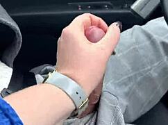 blowjob while driving in the car, risky and public