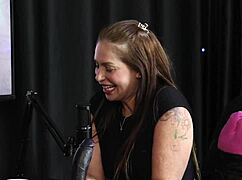 Francis Simas gives tasty ass and blowjob, making presenter cum hard