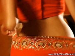 The rose of india lays down erotic in glamour dancing