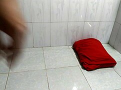 Ông Chủ Nhờ Vào Phòng Giúp Một Việc Rồi Ông Chủ Cho 1 Triệu