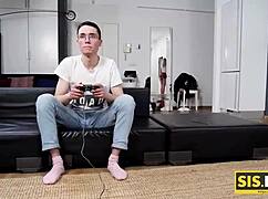 Blonde Hottie Deflowers Nerd Stepbrother!