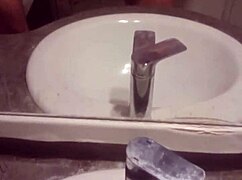 Young guy masturbates 😏