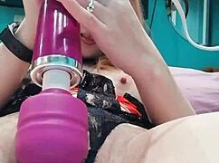 i am gemma gomory trying out chinese balls for the first time.