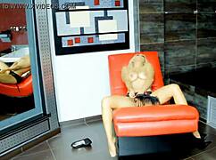 Celeztecruz com blonde milf fingers her pussy and screams with pleasure in college setting.