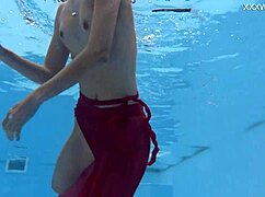 Feeling excited with tiny Hermione in the pool