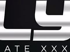 Louisa Lanewood Bends Lux Kassidy for Pussy Licking