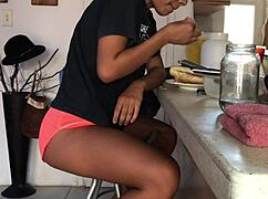 Mariangel Belle's Tight Pussy Gets Fucked Before Breakfast in Doggystyle