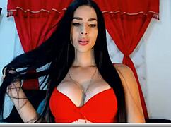 Hot Tranny Playing Solo with Her Body on Cam