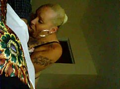 Escort showing off her nice ass