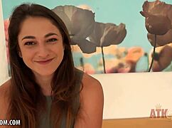 mallory monroe showing off her juicy ass and wet pussy?