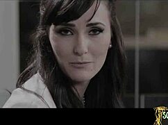 I Watched The Pussylicked Beauty Squirt After Intense Fingering