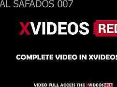 Sexo pesado after bar with hot ebony couple! Full video on Red with epic finish inside 💦