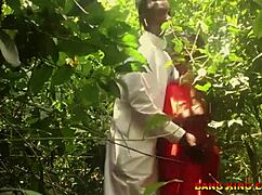 Is the world ending? Ebony teen housewife fucks reverend in the bush!