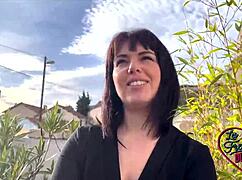 ava une secrétaire médicale très coquine french slut lingerie brunette small 18+ tits european amateurs sexy