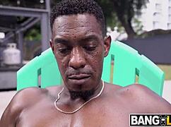 Kira Perez taking on that big black cock! 😈