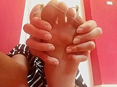 Stepmother's tired feet need a favor, stepson—JERK OFF to them now