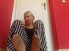 Stepmother's tired feet need a favor, stepson—JERK OFF to them now