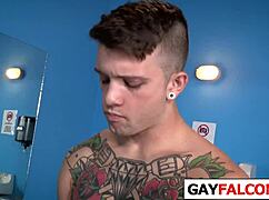 Locker room turns into gay twink action