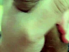 我在避孕套里射了美国巴西独玩性癖