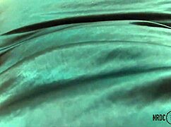 Santa Claus Eats Amateur Milf's Pussy for Christmas POV