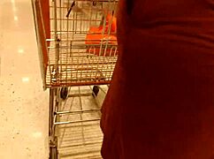 Wow, Shopping With Pregnant Lady In Store Gets Wild! Full On Xvideos Red!
